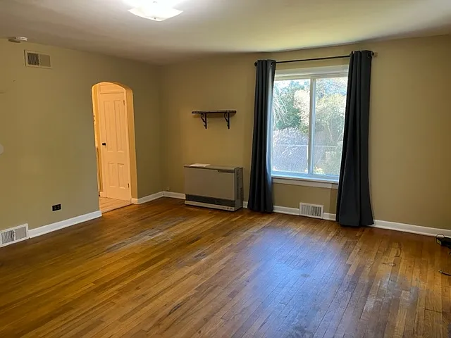1 bed, $875 — Photo 2