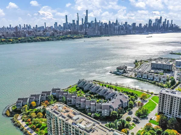 14a Riverview Circle image 32 of 35