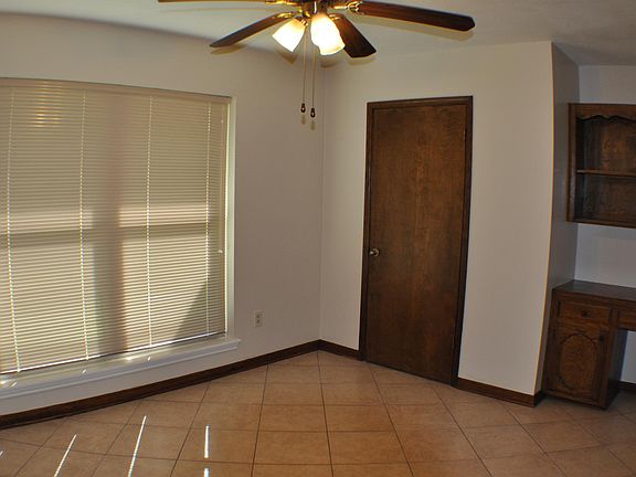 5th image of 3631 Cypress Park Dr