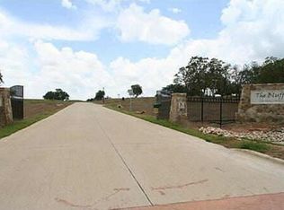 2211 Pinnell Ct, Corinth, TX 76210