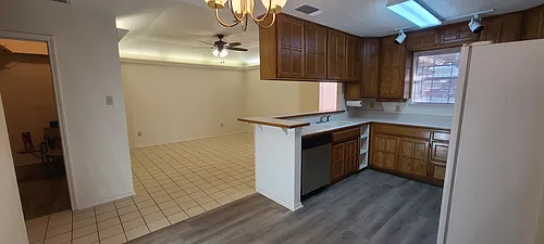 1414 Briar Cir Photo 1