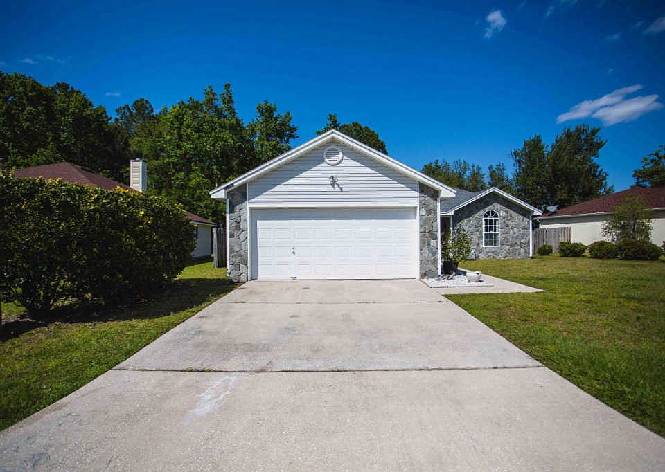 1st image of 11159 Lord Taylor Dr