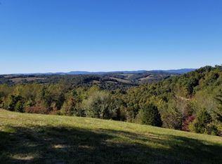 Smokey Quartz Blvd, New tazewell, TN 37825