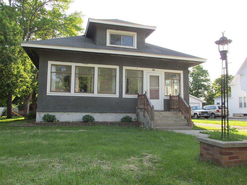 1st image of 416 S Armstrong Ave