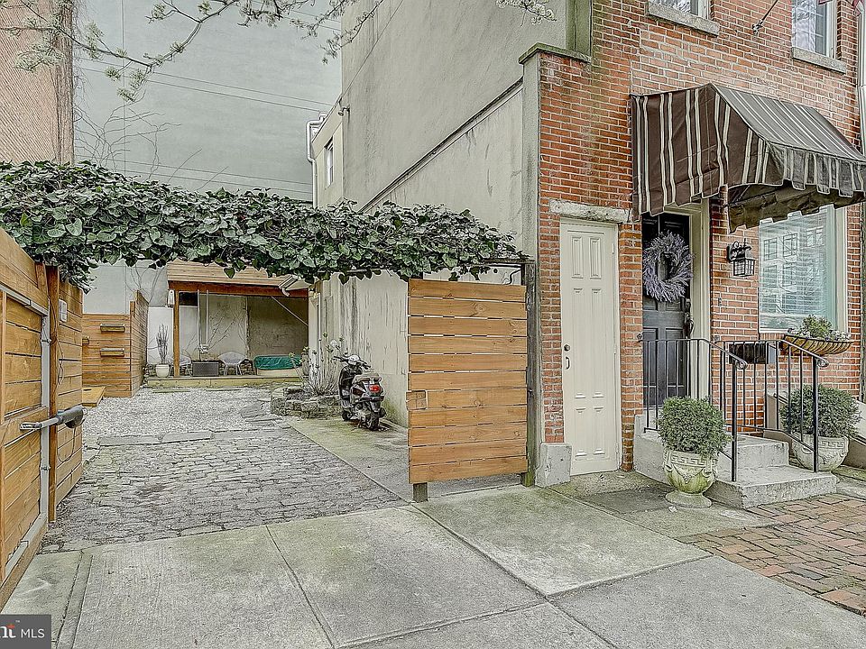 1st image of 140-142 Vine St