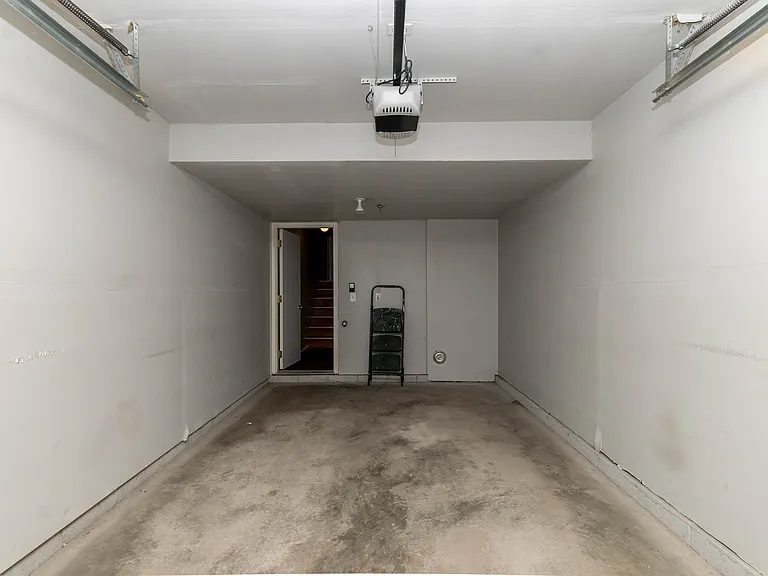 23281 Cornerstone Village Dr — Photo 27