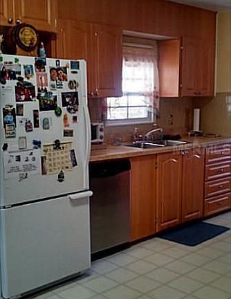 4th image of 82279 2nd Ave N