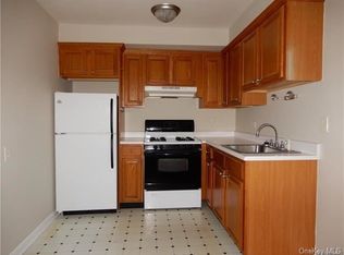4 Old Ridge Rd APT 9, Warwick, NY 10990