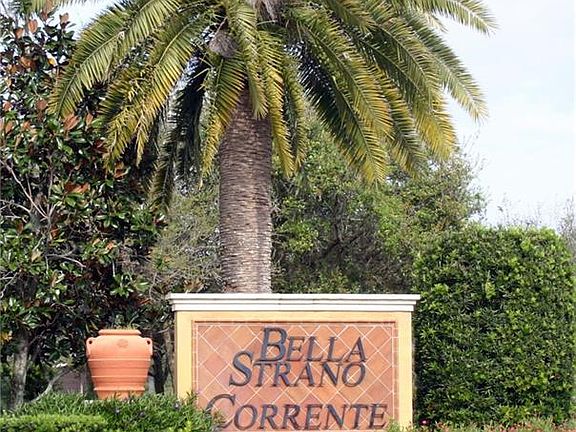 4th image of 210 SE Bella Strano