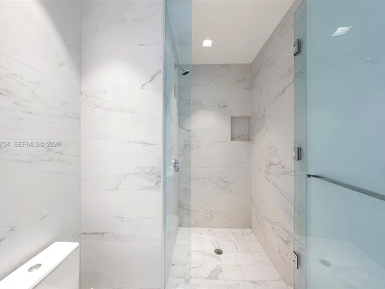 1000 Biscayne Blvd #1201 — Photo 68