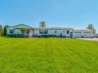 1874 Nutmeg Ave, Washington, IA 52353
