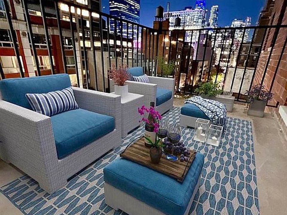 1st image of 370 W 30th St #12
