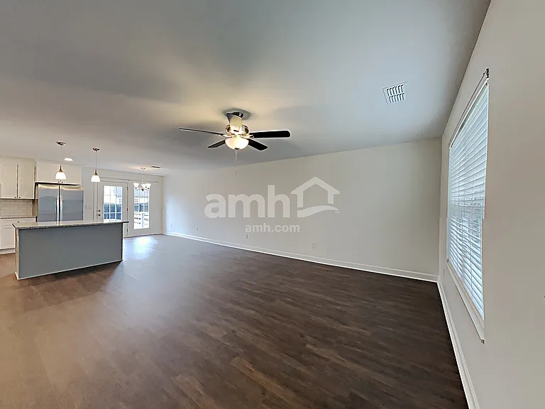4850 Beryl Dr — Photo 6