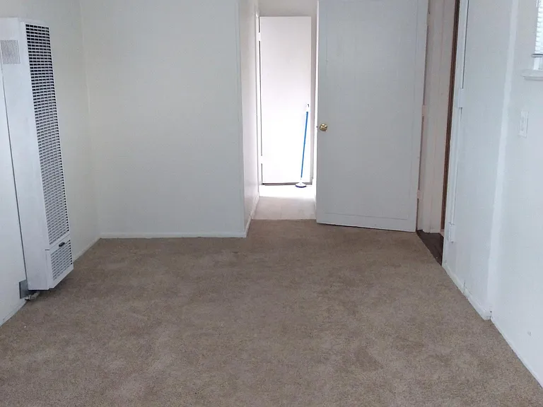 3621 W 59th Pl #5 — Photo 2