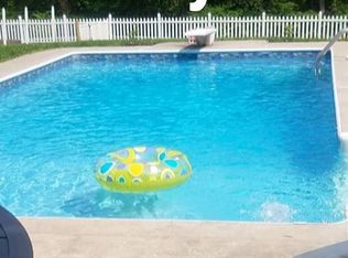 5903 Meadow Rd, Baltimore, MD 21206