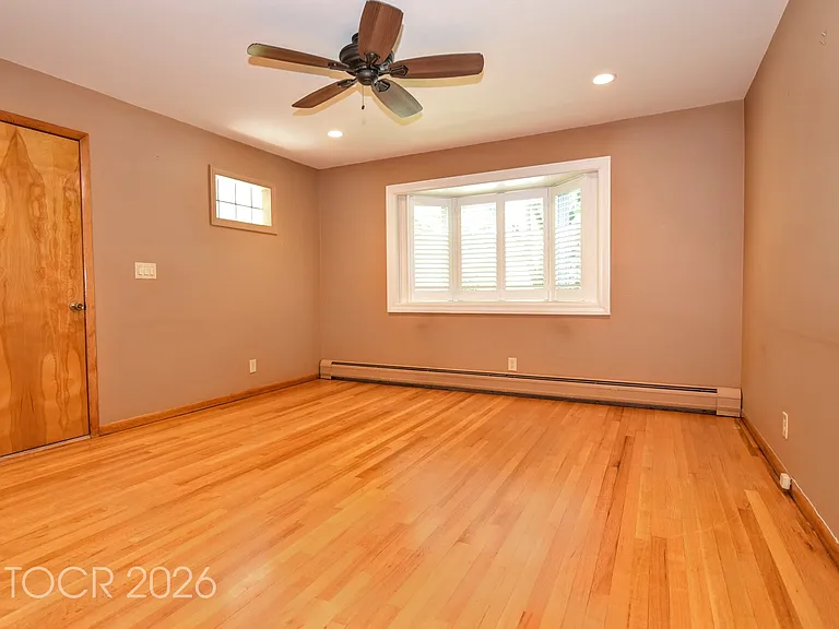 24 Maple Ave #1 — Photo 6