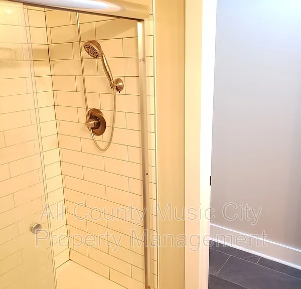 4064 Cedar Cir — Photo 13