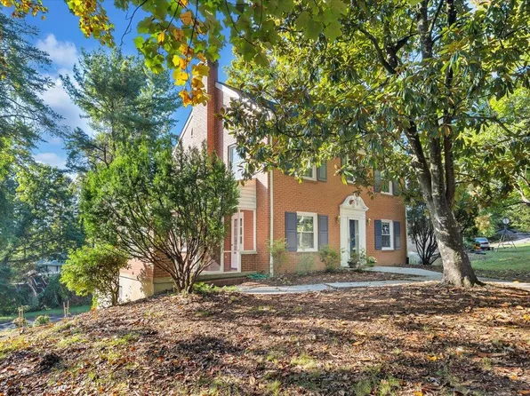 2614 Creston Ave SW, Roanoke, VA 24015