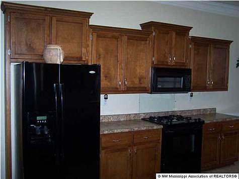 5th image of 3446 Montys Cir