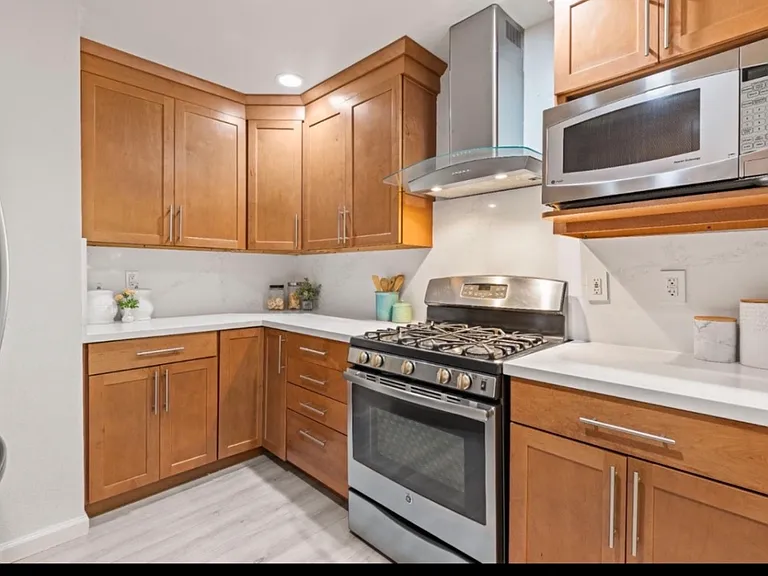 2759 Mauricia Ave #B — Photo 6