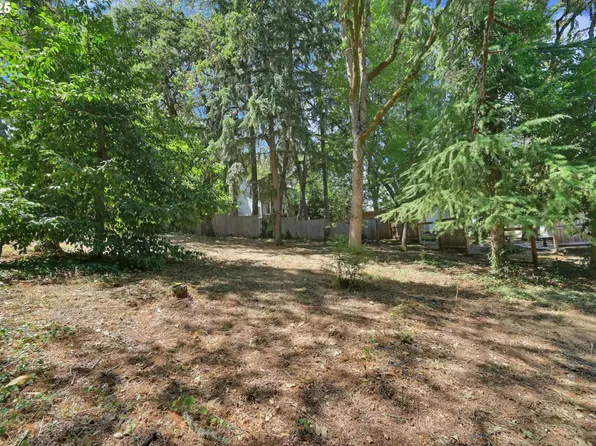 2300 Grant St, Eugene, OR 97405