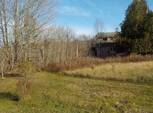 46 Gaskin Cir, Lyndonville, VT 05851