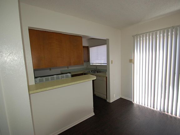 5th image of 2241 Brigadoon Ct