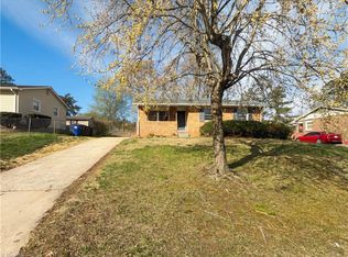 1447 E Sedgefield Dr, Winston Salem, NC 27107