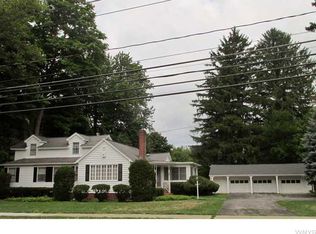 6520 Gowanda State Rd, Hamburg, NY 14075