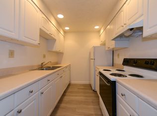 900 Gracern Rd APT 213, Columbia, SC 29210