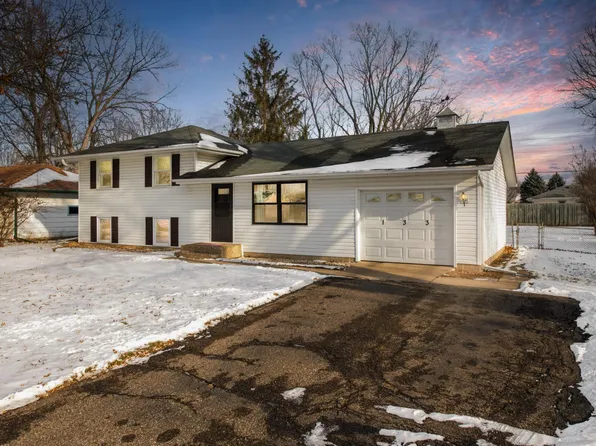 133 Strese Ln, Apple Valley, MN 55124