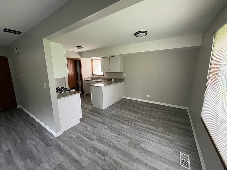 118 S Prospect Ave — Photo 7