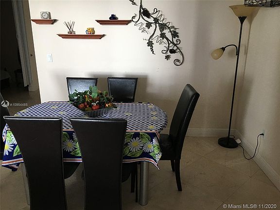 4th image of 17555 Atlantic Blvd APT 1203