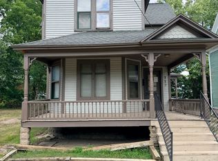 712 W Walnut St, Kalamazoo, MI 49007