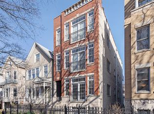 1136 W Wolfram St #2, Chicago, IL 60657
