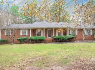 130 Magmar Ln, Fayetteville, GA 30214