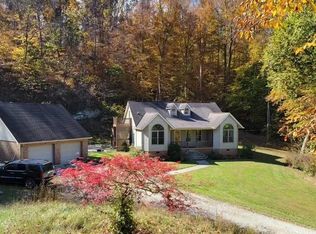 2110 S Big Run Rd W, Ashland, KY 41102