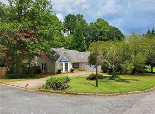 705 Trellis Pond Ct, Lawrenceville, GA 30043