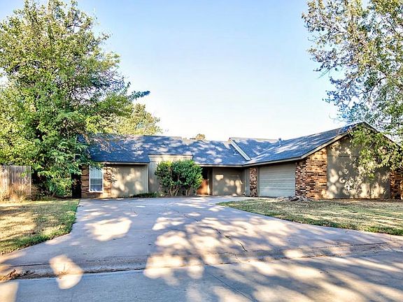 2nd image of 514 Greg Dr