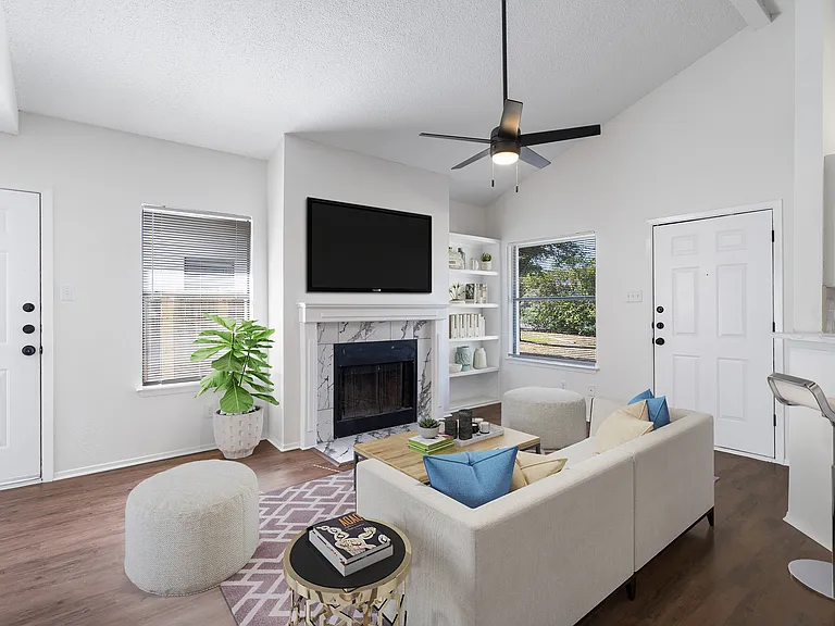 2909 W Slaughter Ln #B — Photo 29