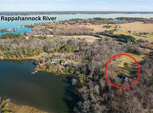 193 Parrotts Cove Rd, Water View, VA 23180