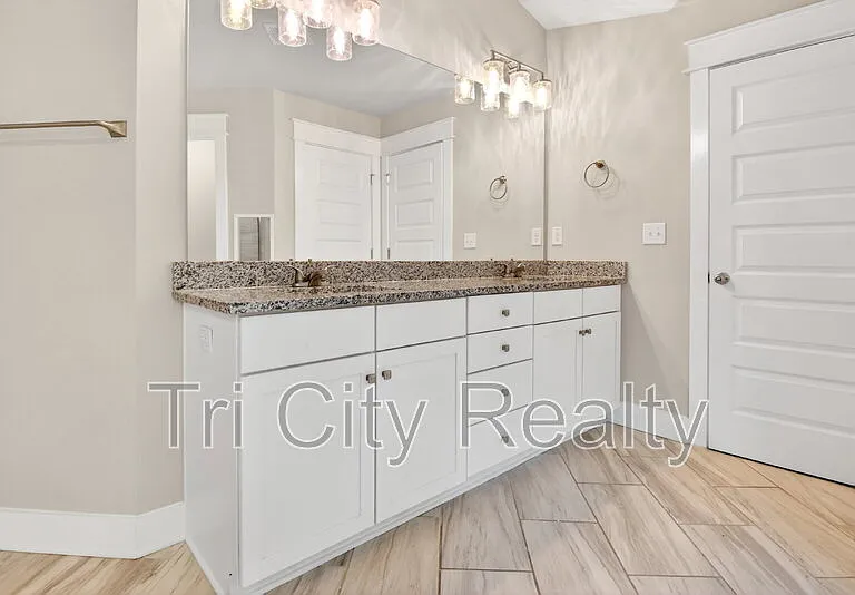 6230 Gordon Rd — Photo 46