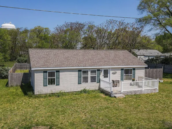 220 Grand Ave, Manistee, MI 49660