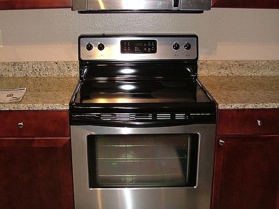5th image of 122 Vista Verdi 220 Cir