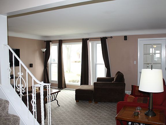 4th image of 5711 Cherokee Dr