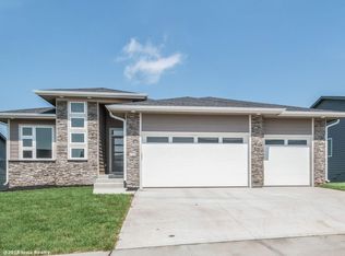 125 SE Waddell Way, Waukee, IA 50263
