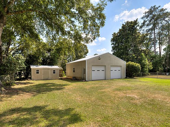 4th image of 210 Lesesne Dr