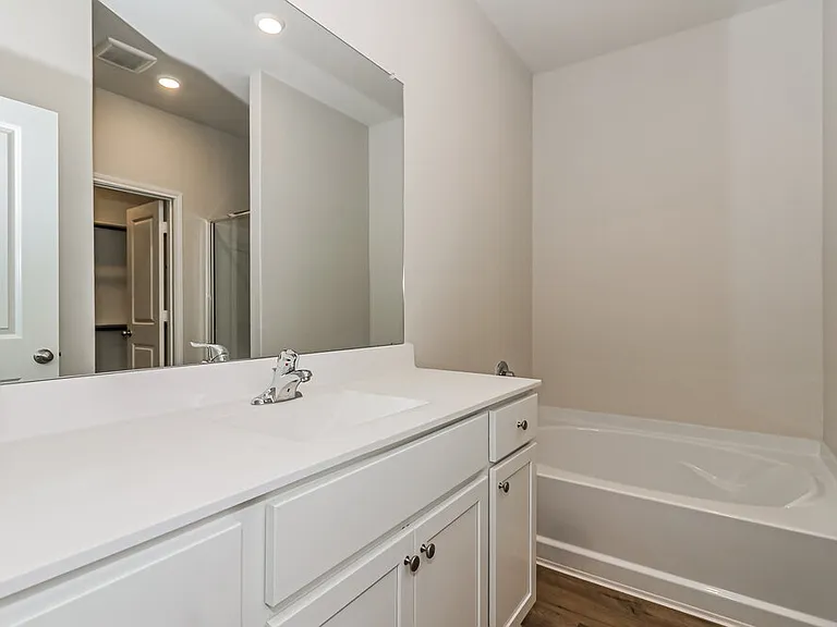194 Emma Rose Dr — Photo 10