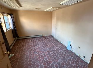 143 Vanderbilt Ave #143R, West Hartford, CT 06110