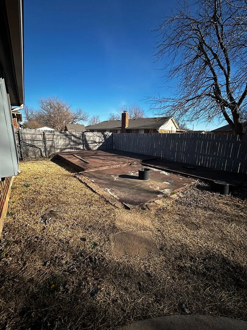3BR 2BA house plus den in Yukon!! — Photo 4